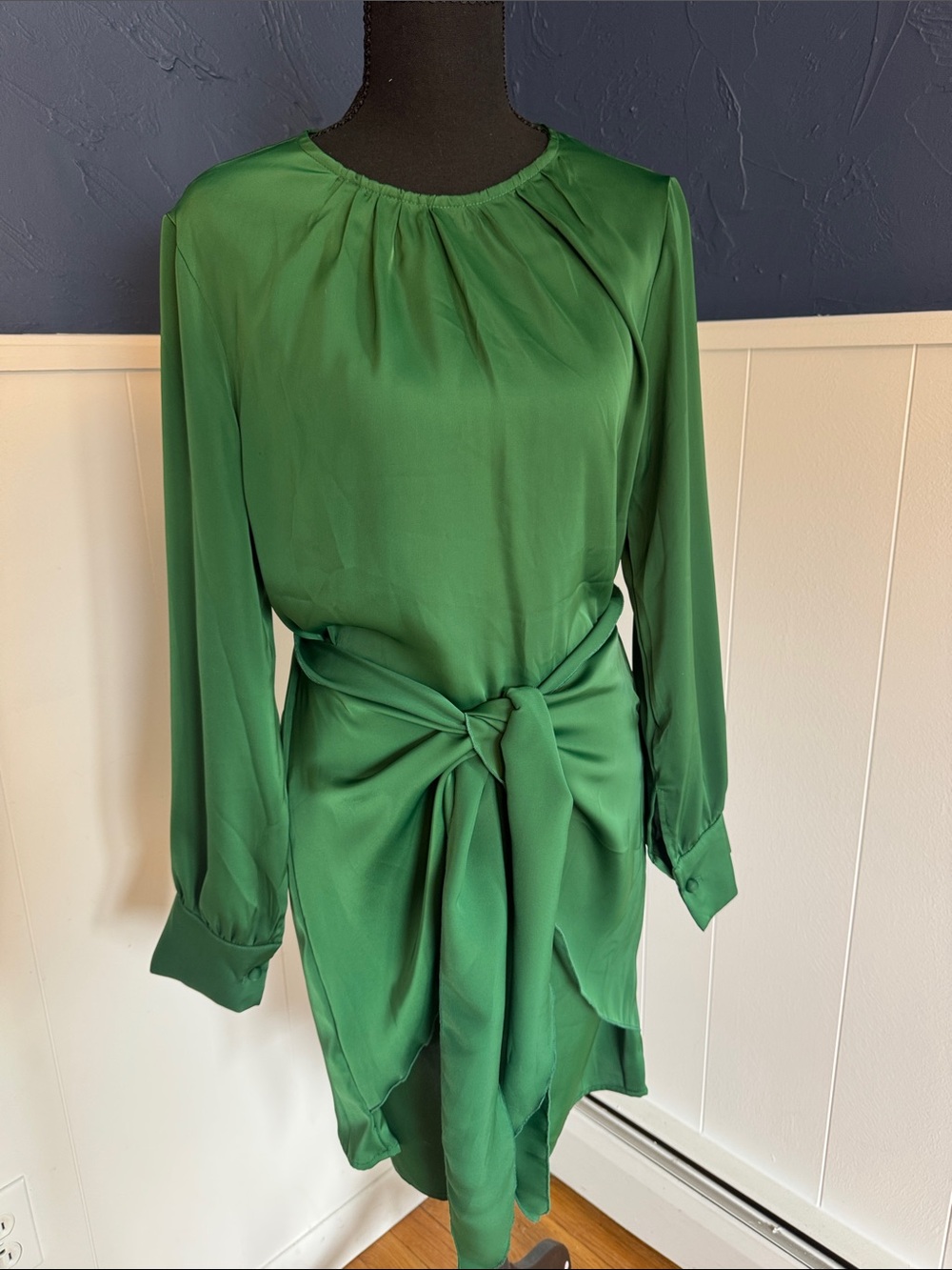 Emerald Green Long-Sleeve Tie-Front Dress